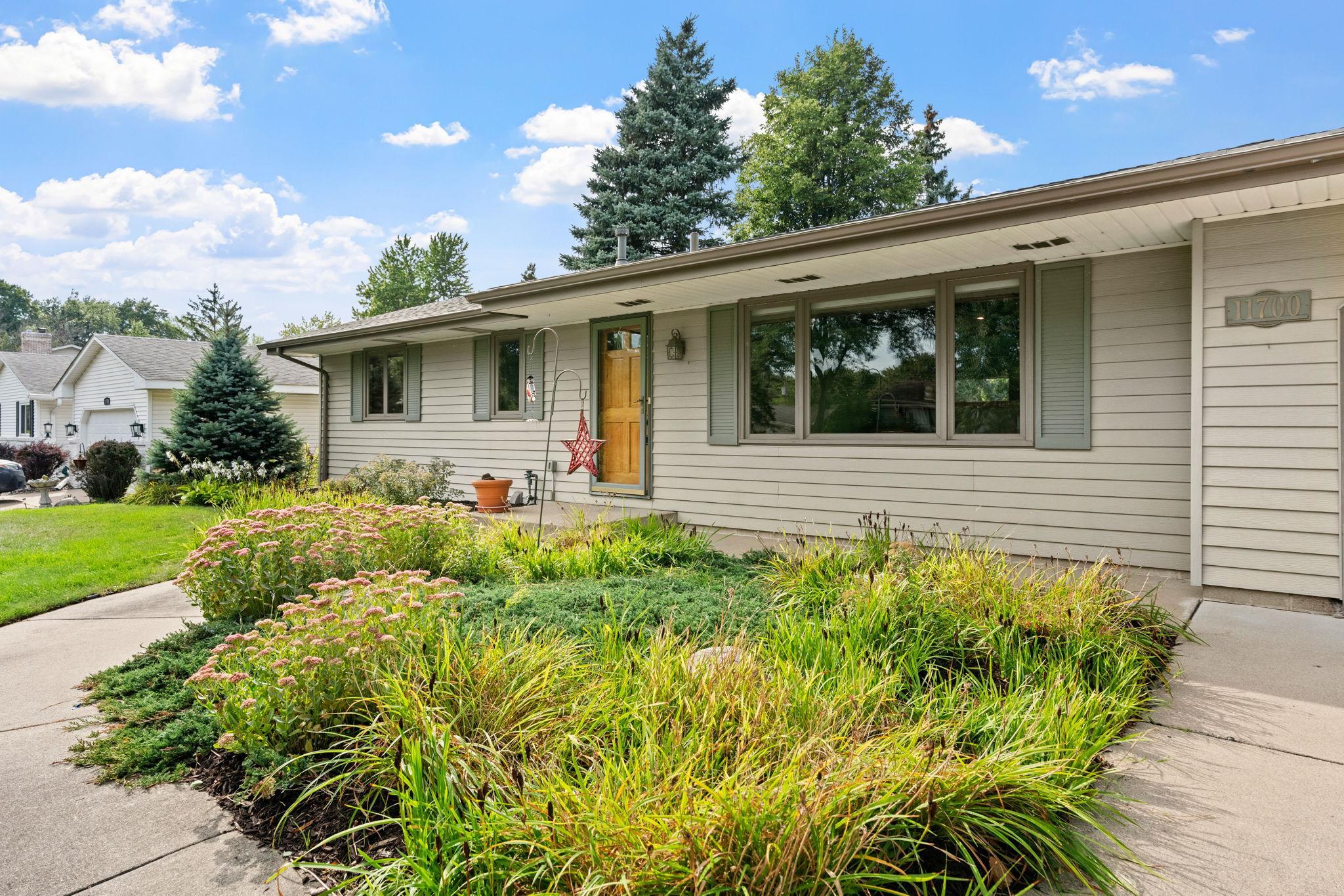 11700 Galtier Drive