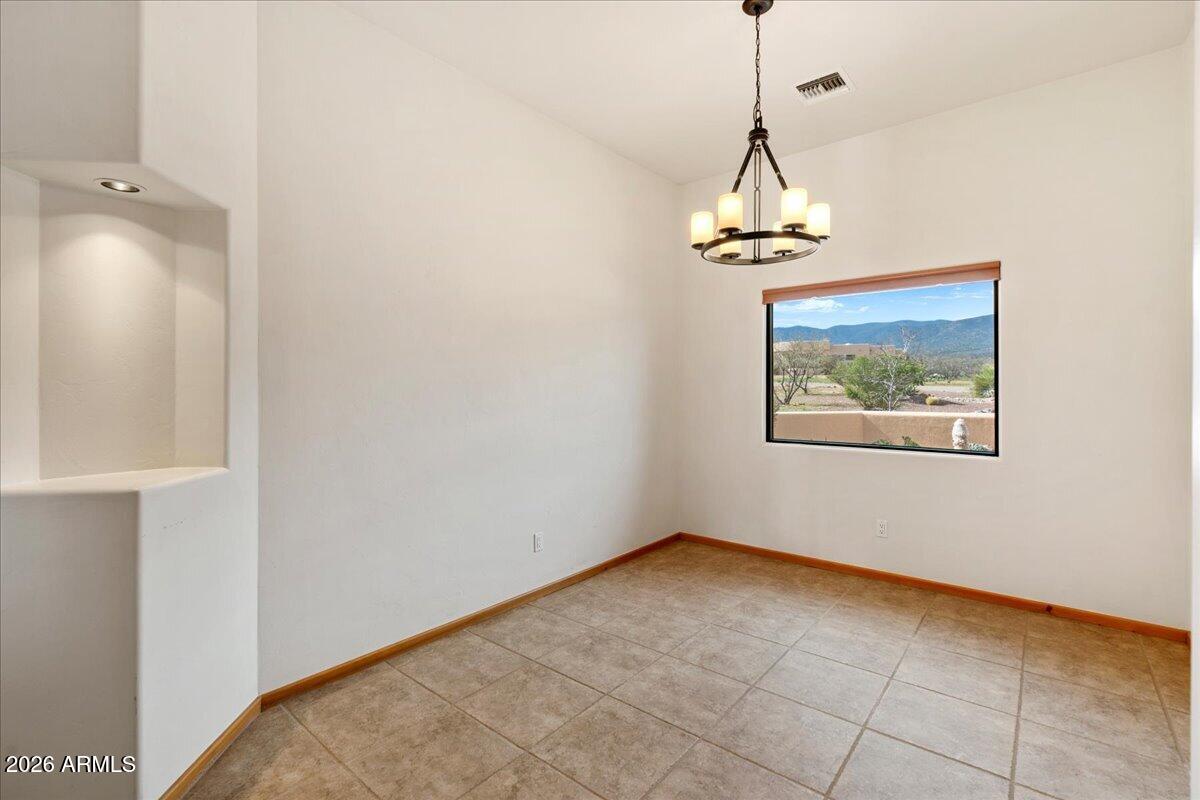 2555 S Painted Mesa Trail
