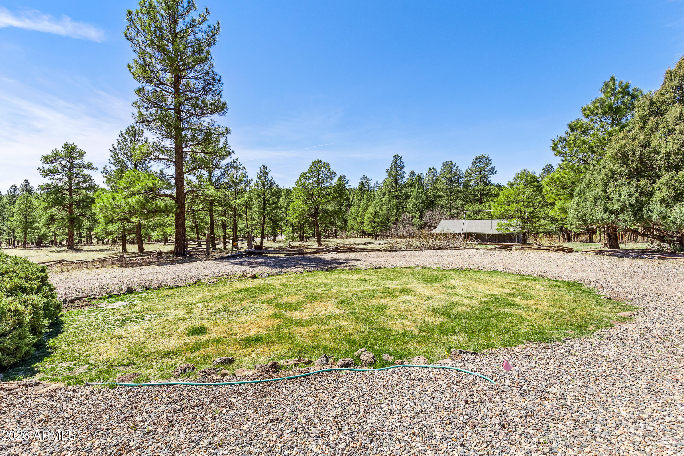3005 N FORT VALLEY Road