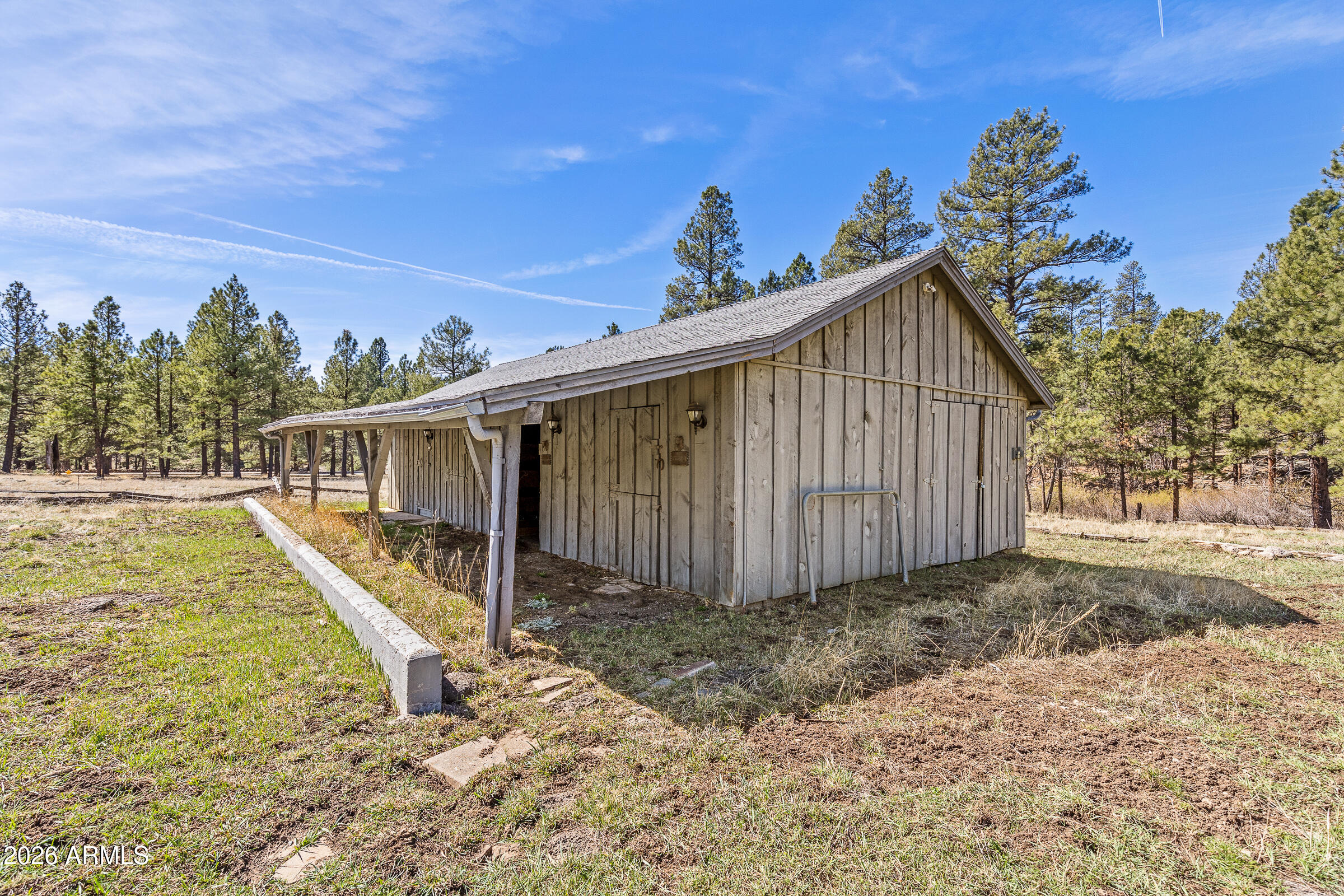 3005 N FORT VALLEY Road