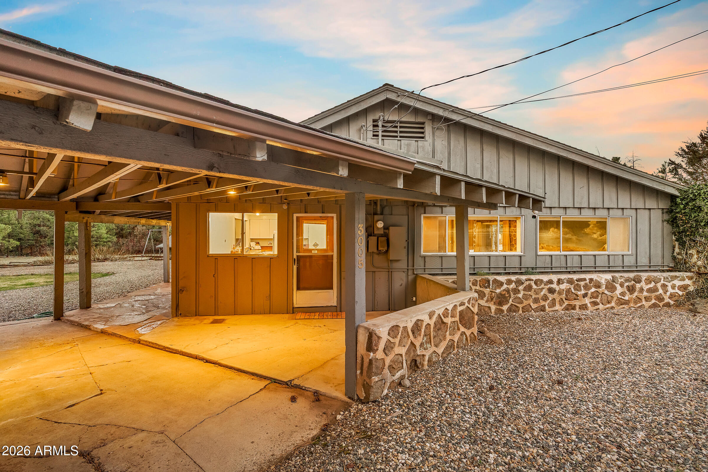 3005 N FORT VALLEY Road