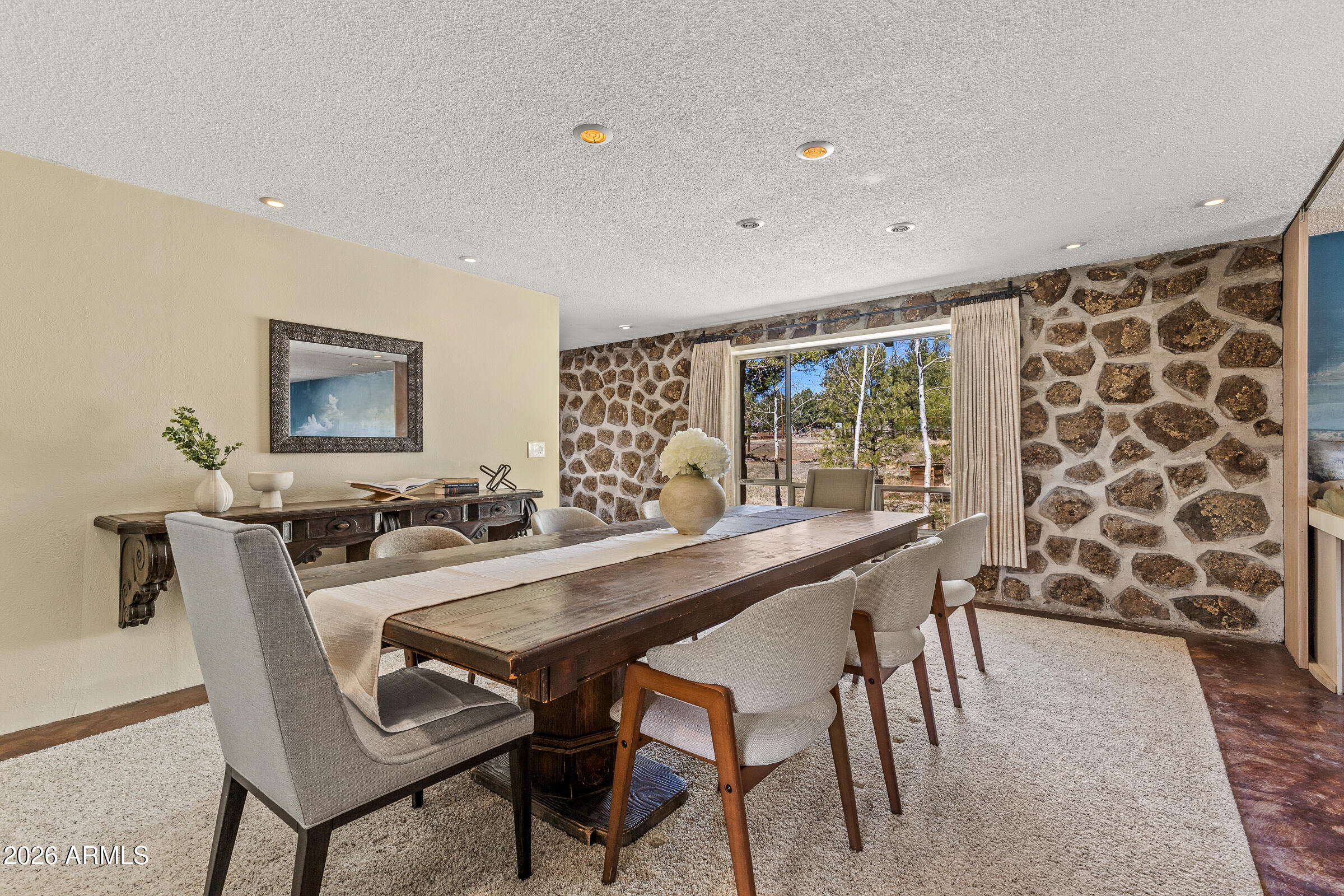 3005 N FORT VALLEY Road