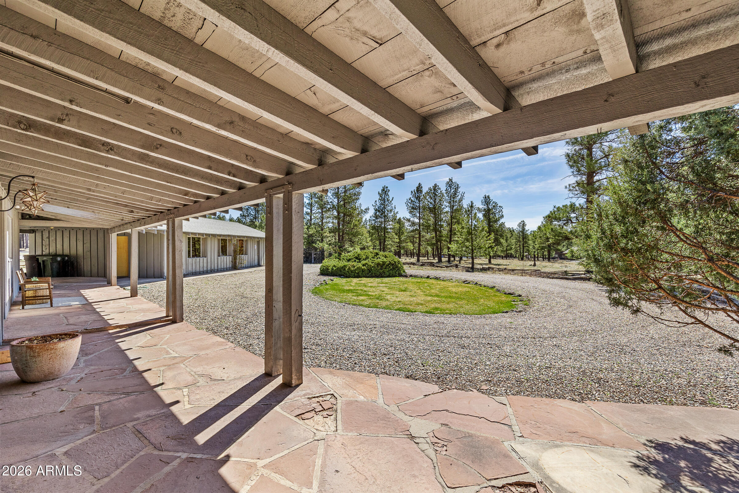 3005 N FORT VALLEY Road