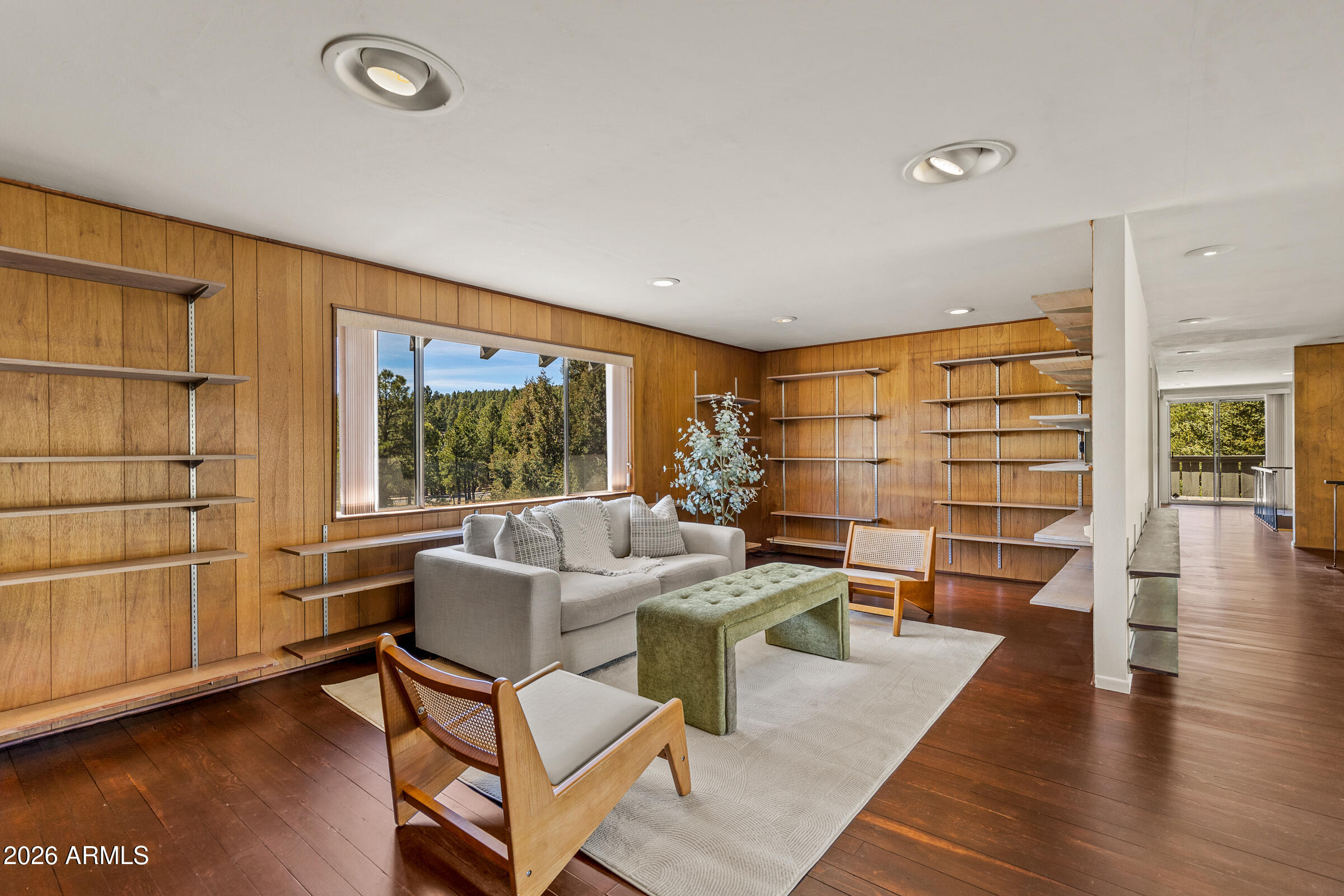 3005 N FORT VALLEY Road