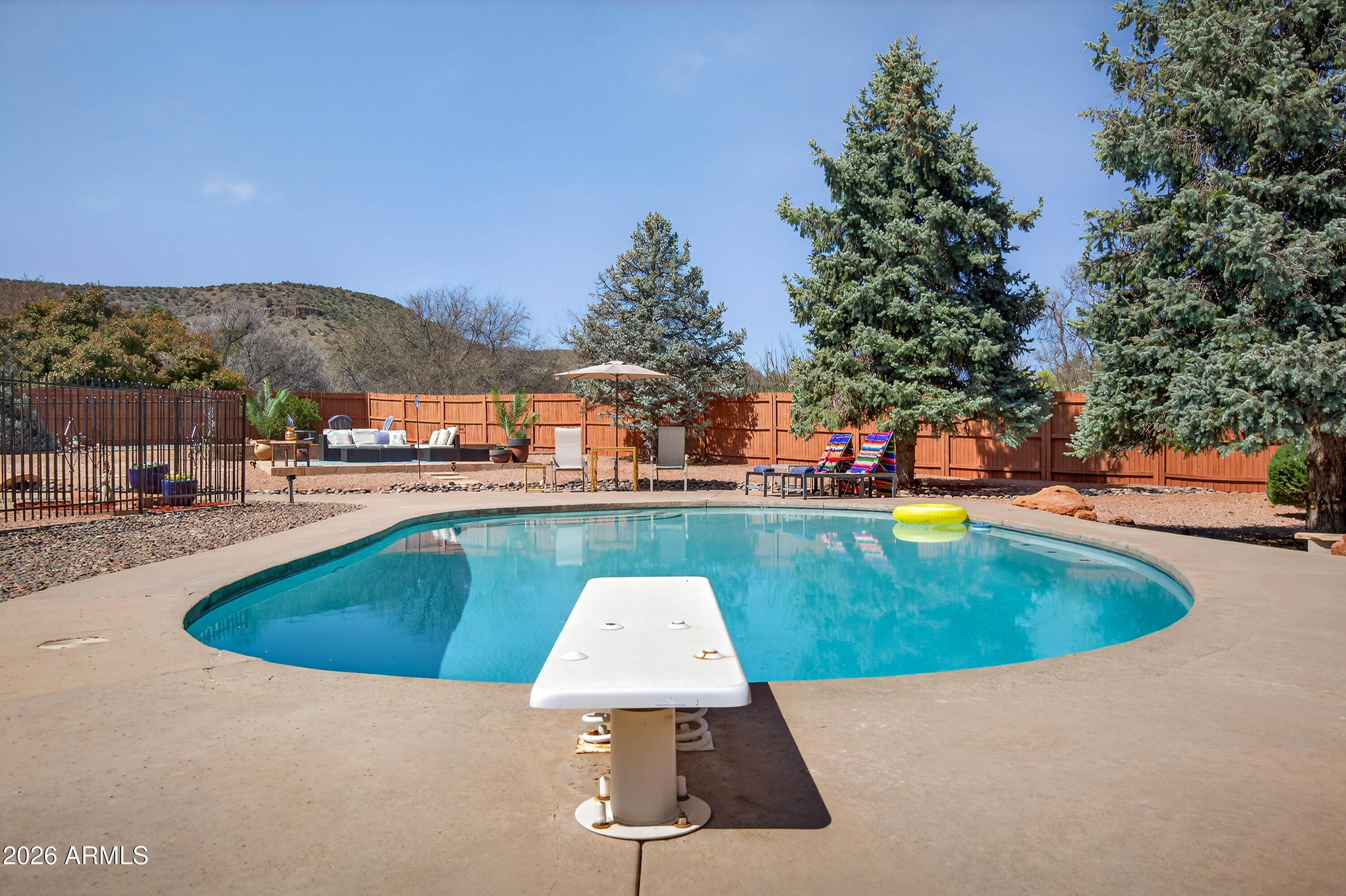 1182 BELL ROCK Boulevard