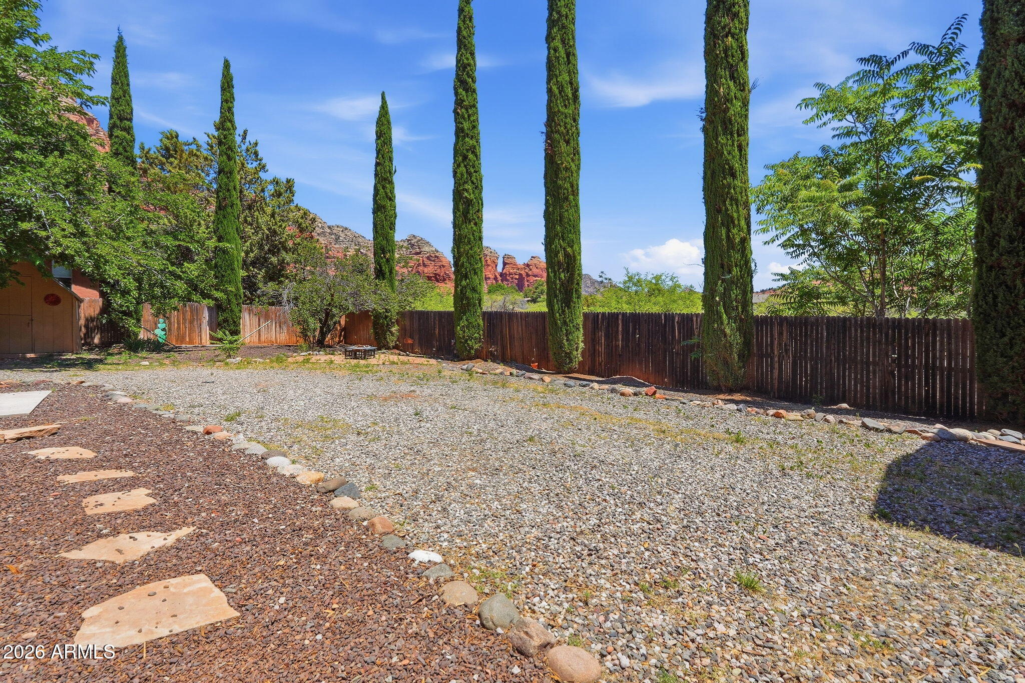 730 SUNSHINE Lane