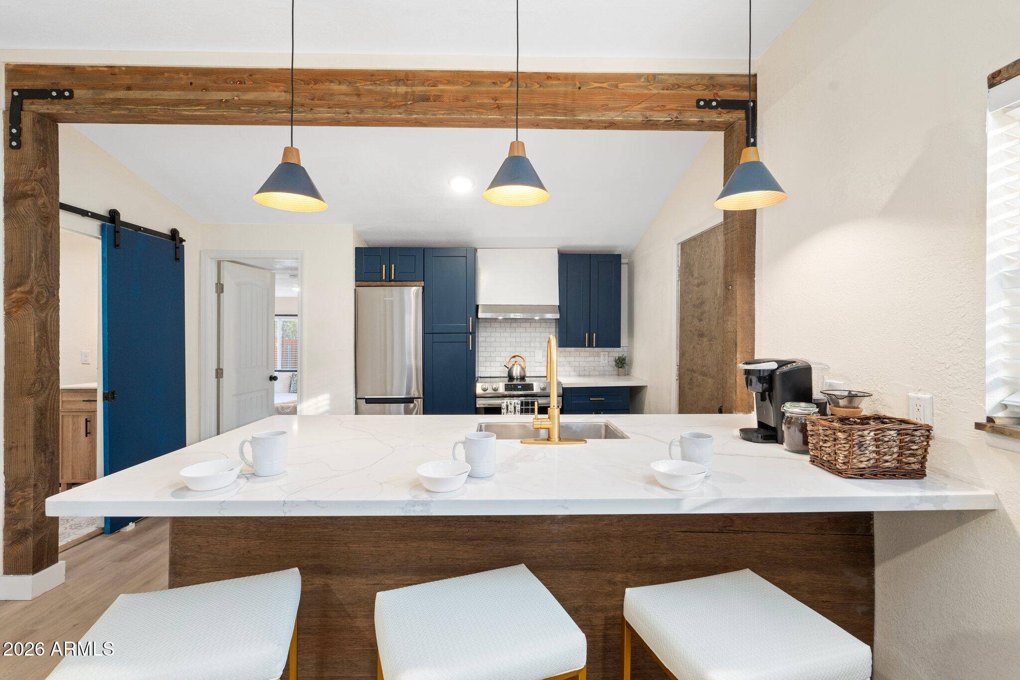 703 N 4TH Street