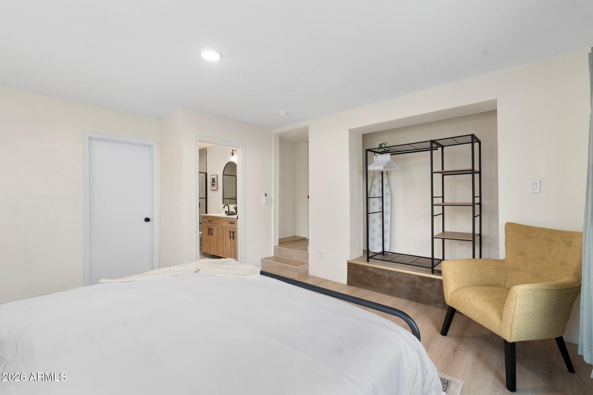 703 N 4TH Street
