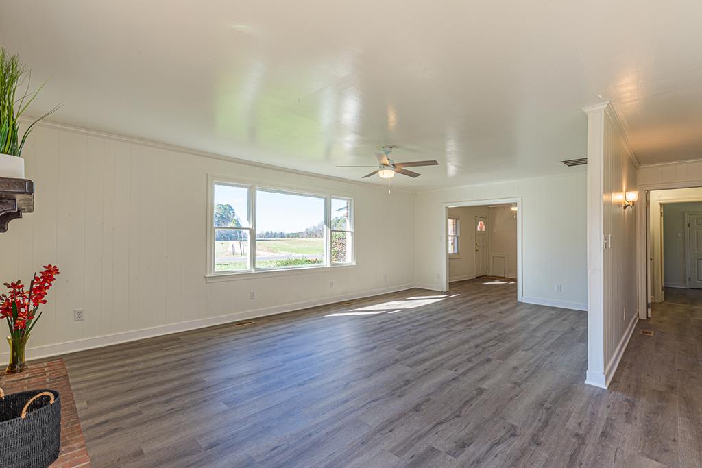 487 West Point Road