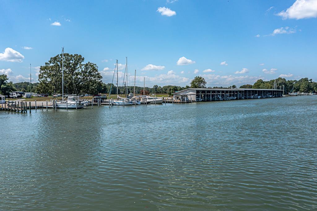 81-82 Skipjack Drive