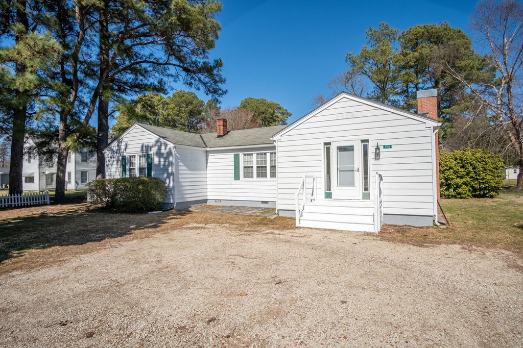 194 King Carter Drive