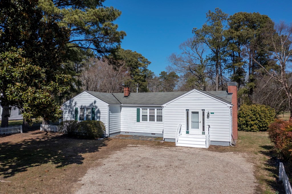 194 King Carter Drive