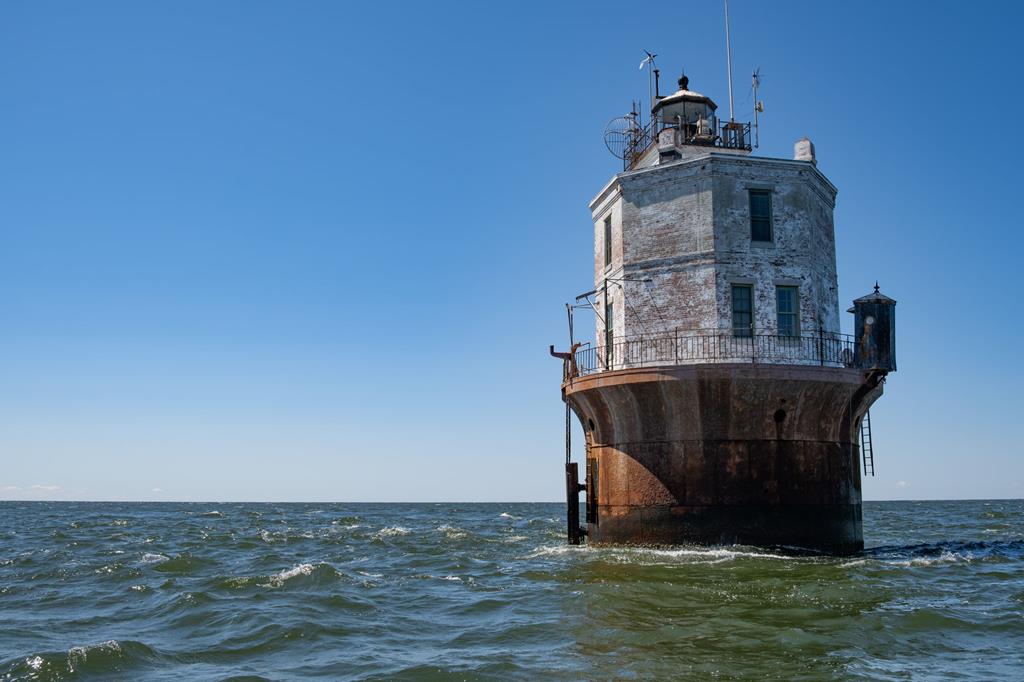 00 Smith Pt. Lighthouse