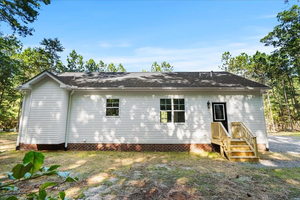 302 Twin Harbor Road