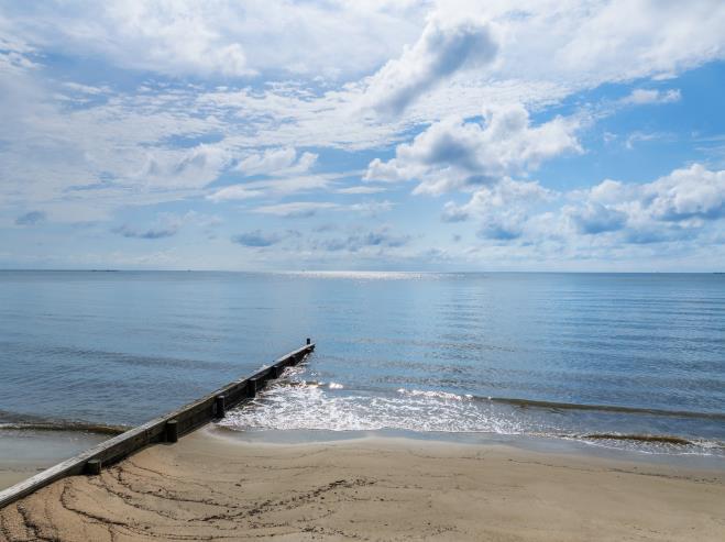 302 Twin Harbor Road
