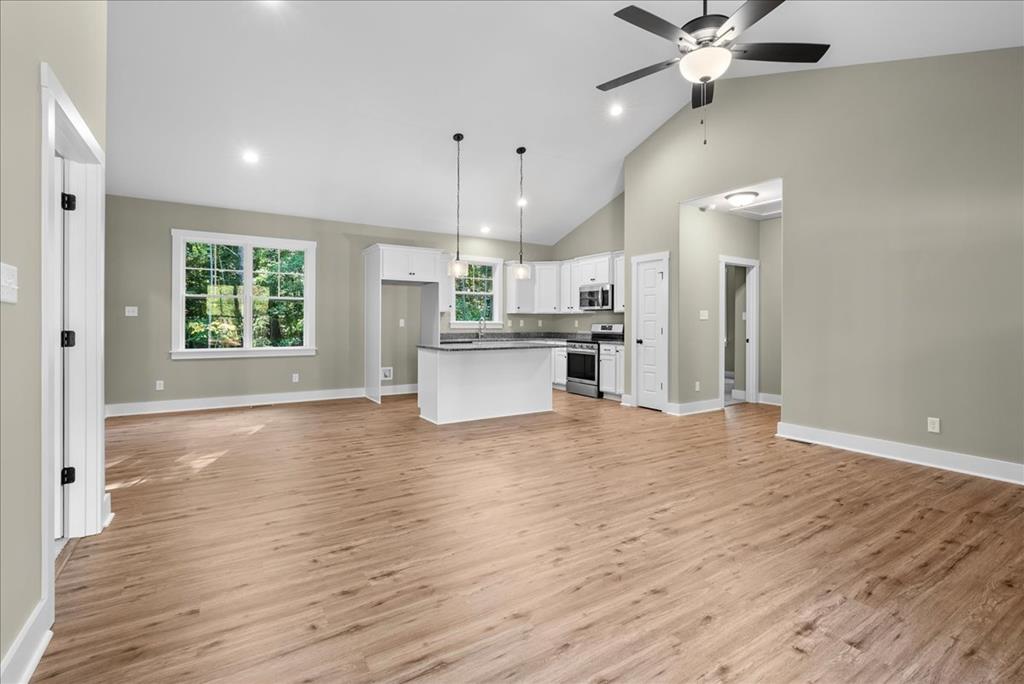 302 Twin Harbor Road