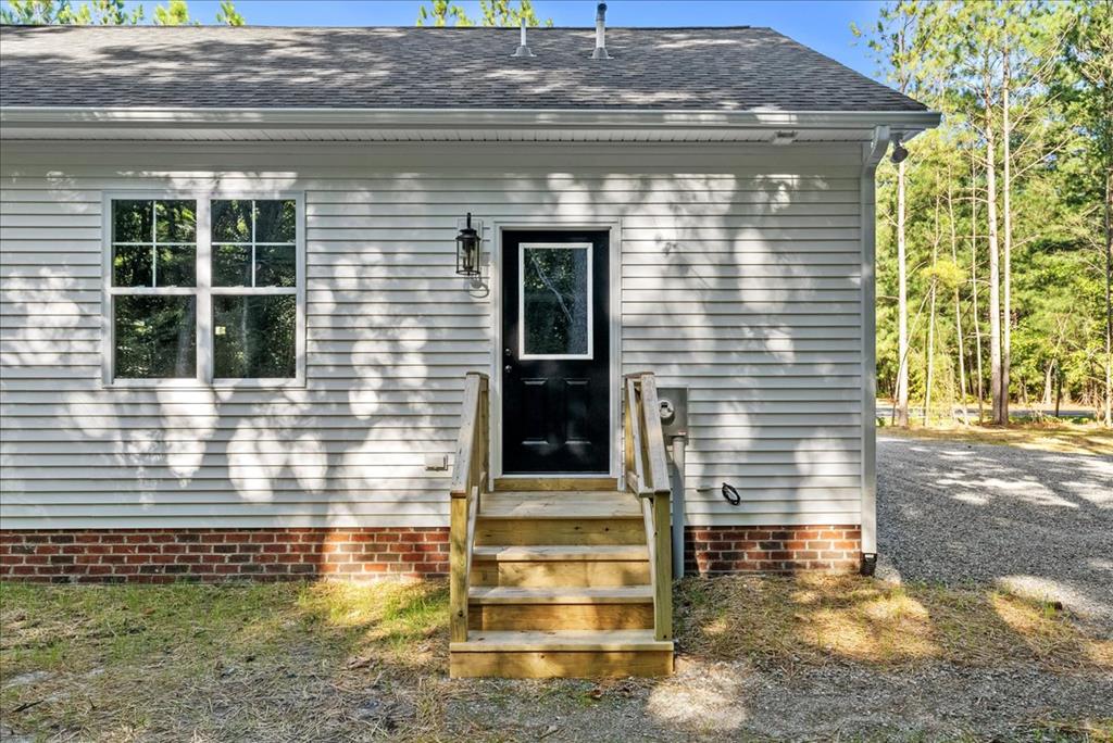 302 Twin Harbor Road