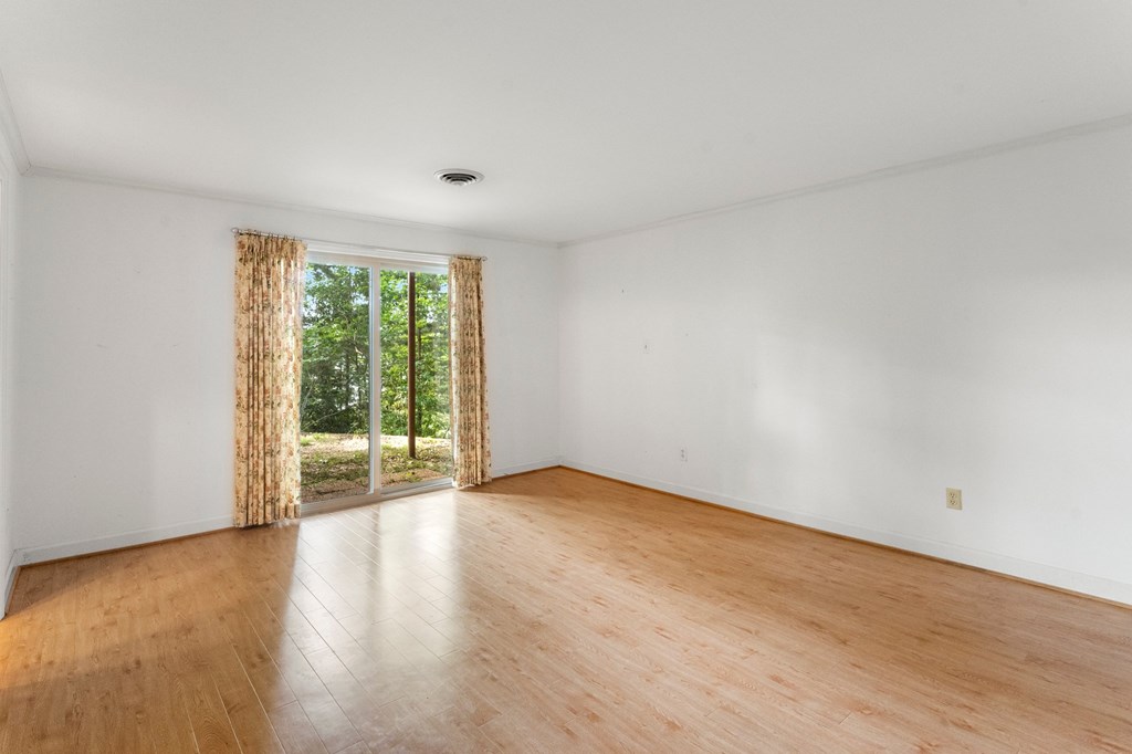 1720 Laurel Point Road