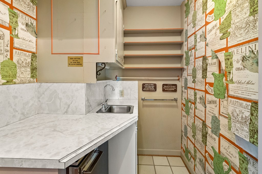 1720 Laurel Point Road