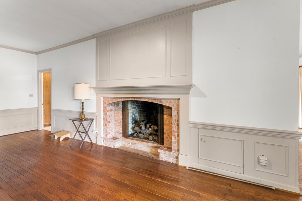 1720 Laurel Point Road