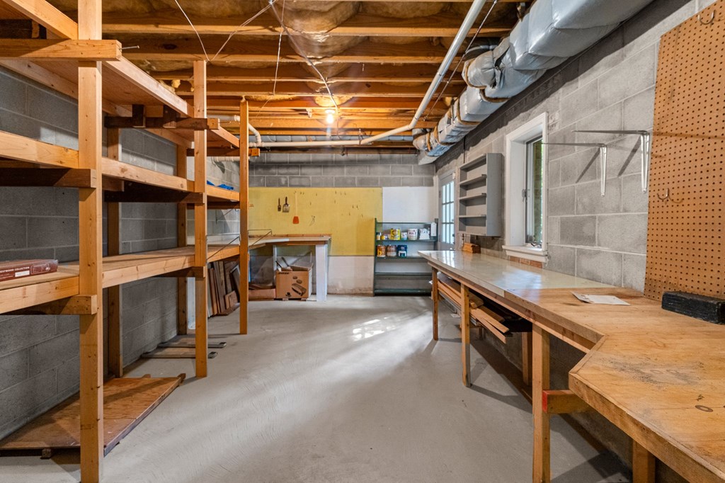 1720 Laurel Point Road