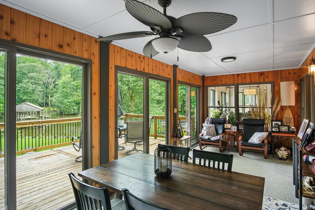 310 Locksley Lane