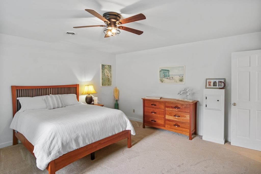 310 Locksley Lane