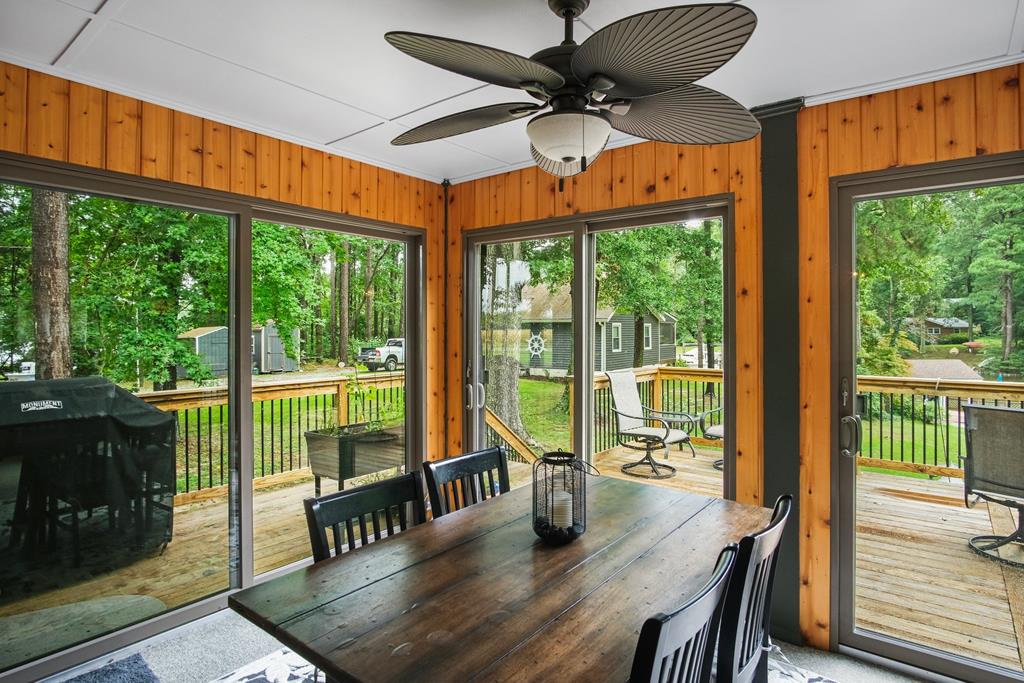 310 Locksley Lane