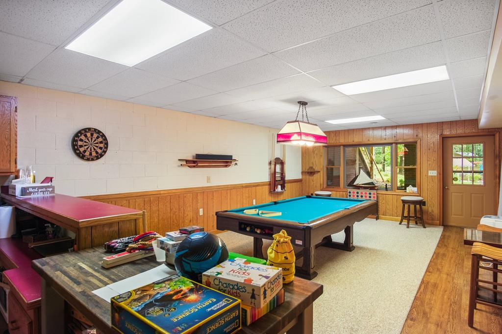 310 Locksley Lane