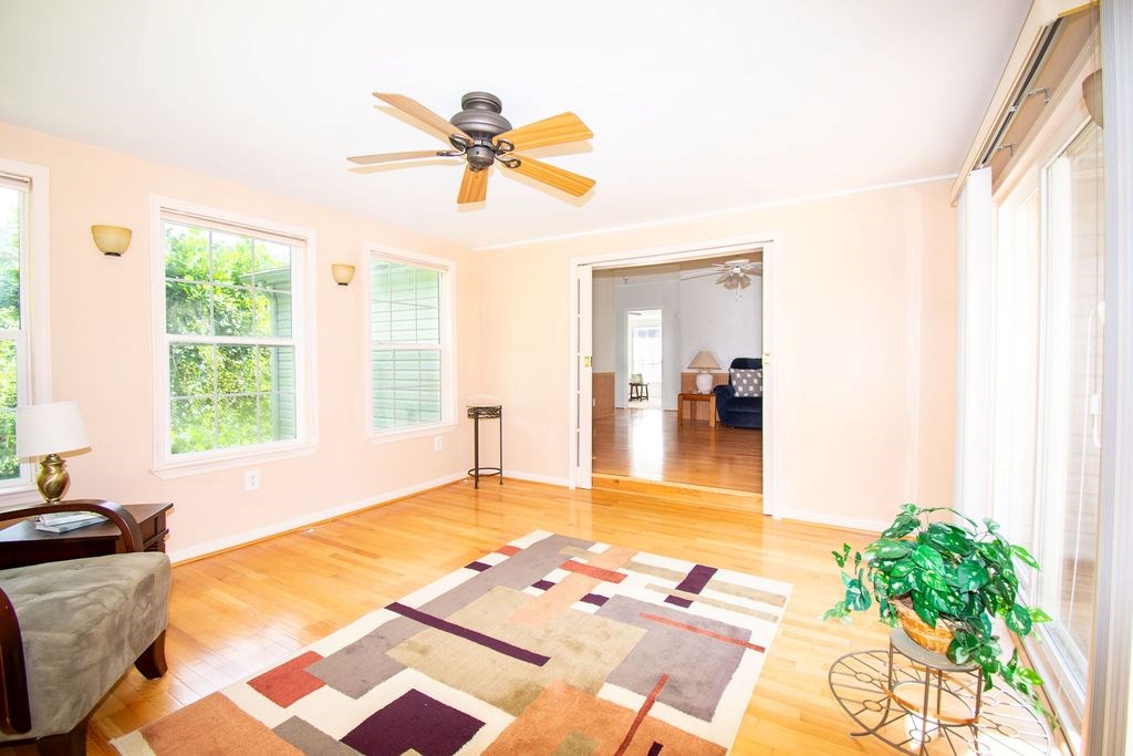 667 Rowes Landing Rd