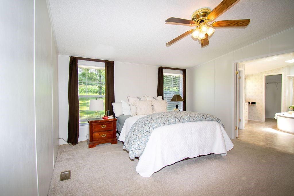 667 Rowes Landing Rd