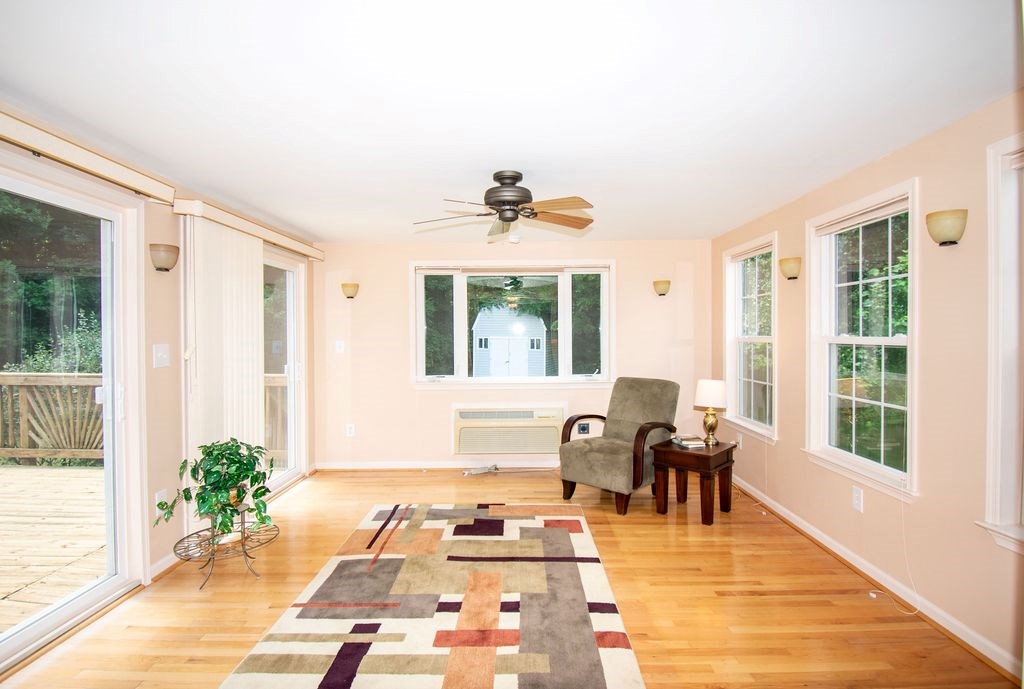 667 Rowes Landing Rd