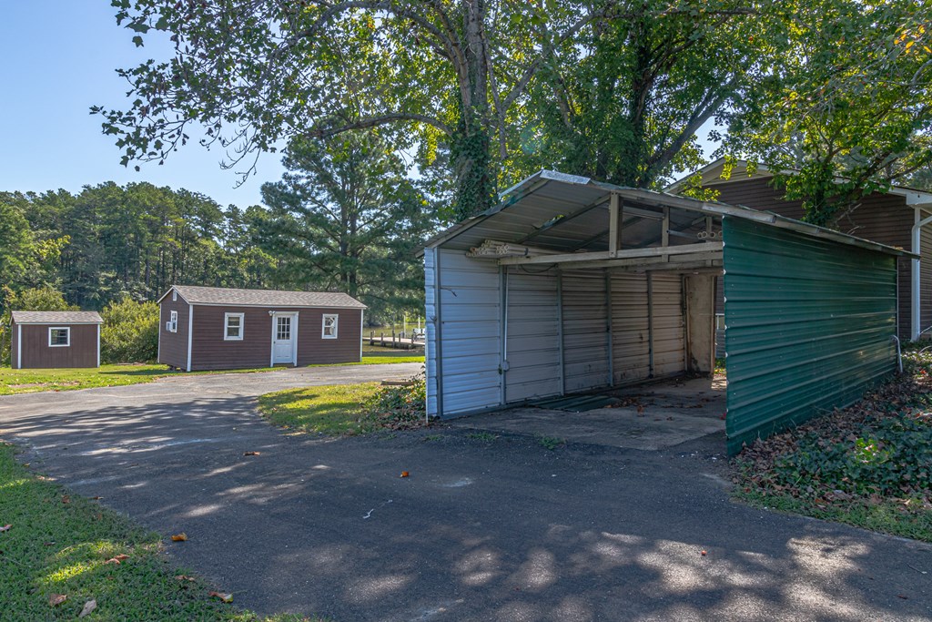 433 Old Farm Lane Road