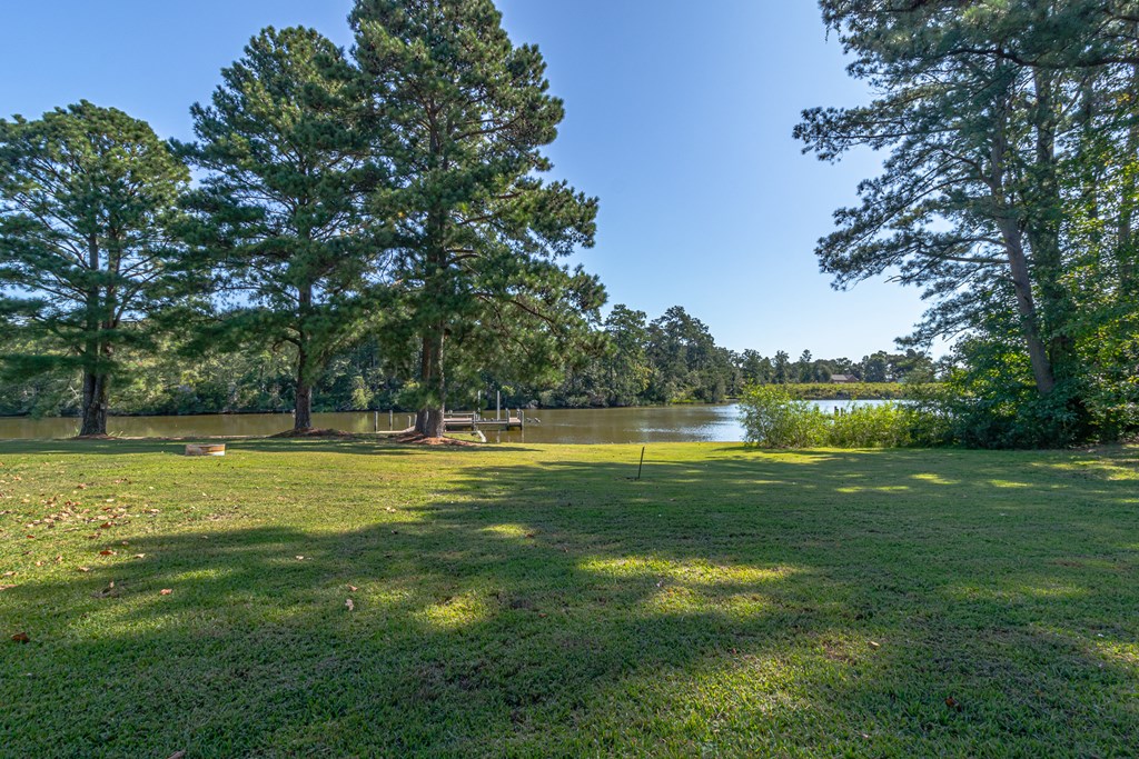 433 Old Farm Lane Road