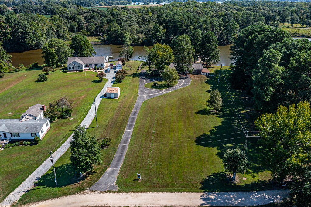433 Old Farm Lane Road