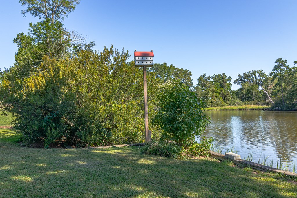 433 Old Farm Lane Road