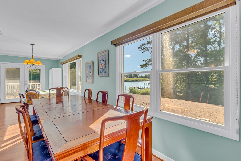433 Old Farm Lane Road