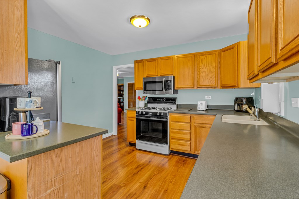 433 Old Farm Lane Road