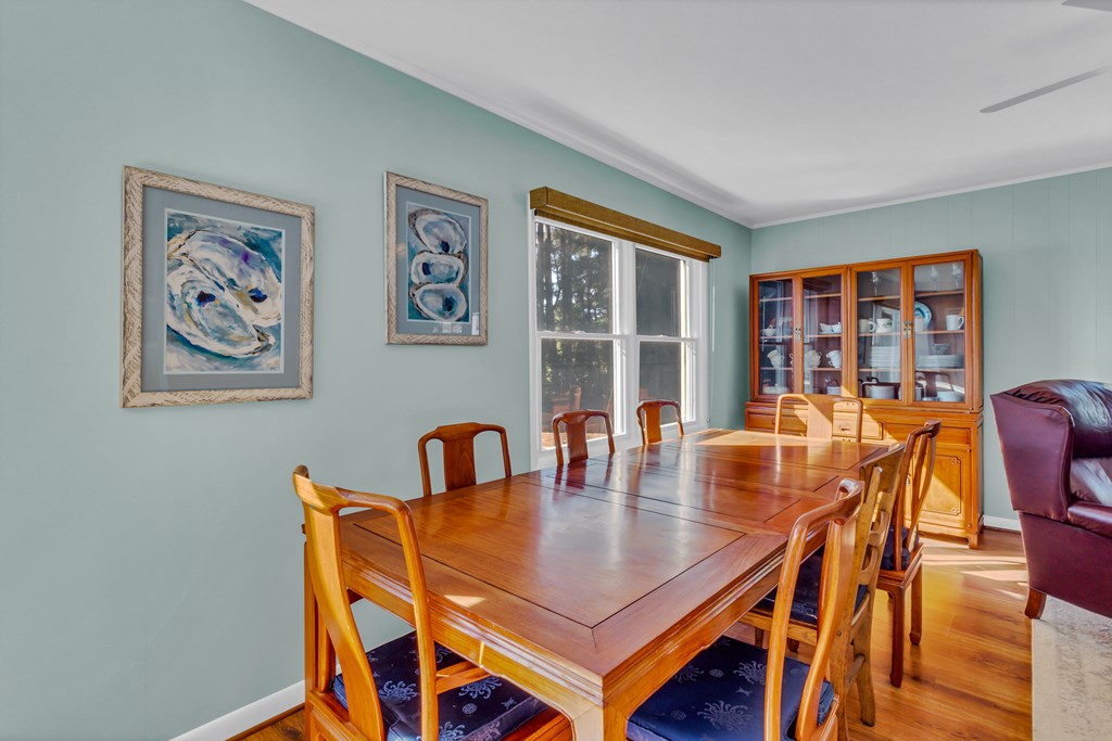 433 Old Farm Lane Road