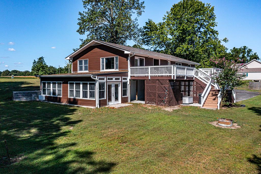 433 Old Farm Lane Road
