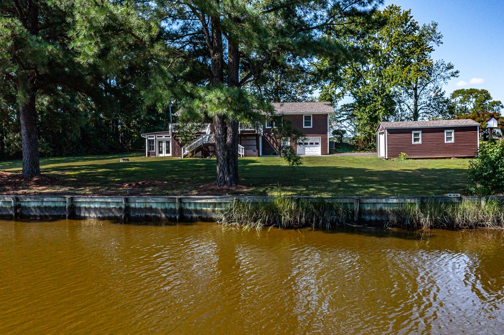 433 Old Farm Lane Road
