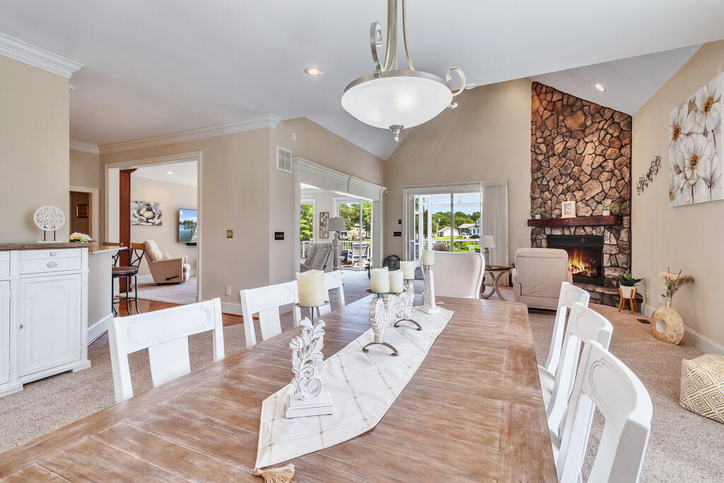 310 Old Point Rd