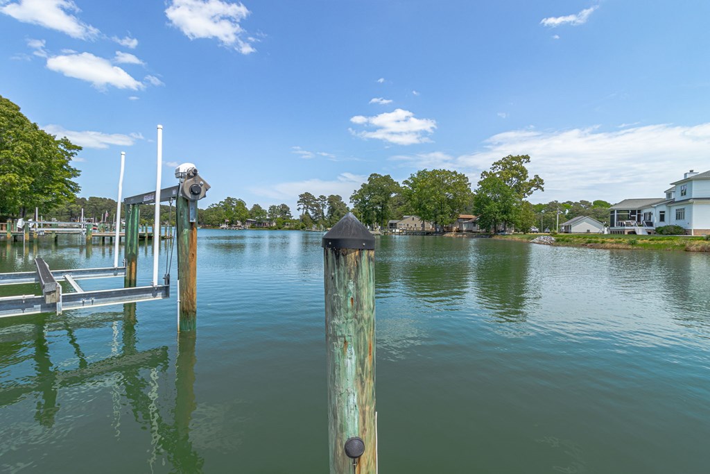310 Old Point Rd