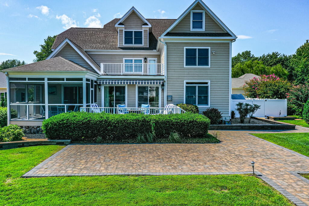 310 Old Point Rd