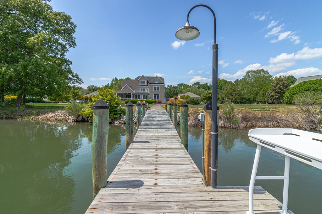310 Old Point Rd