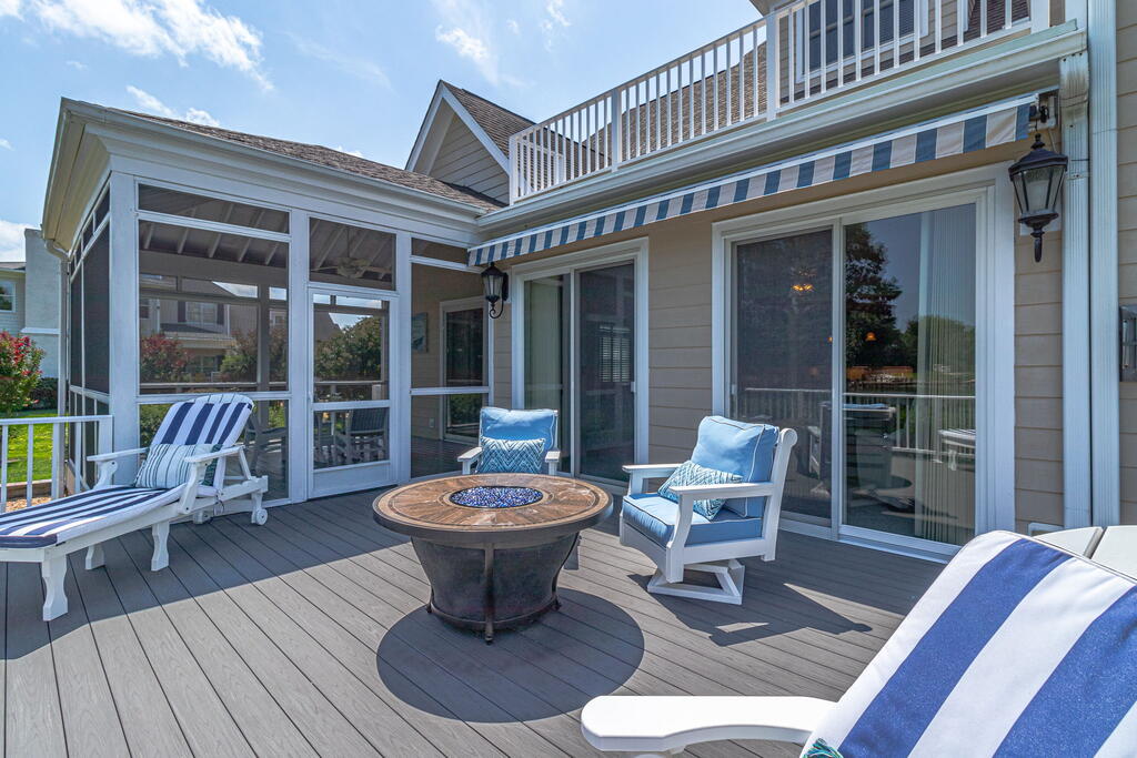 310 Old Point Rd