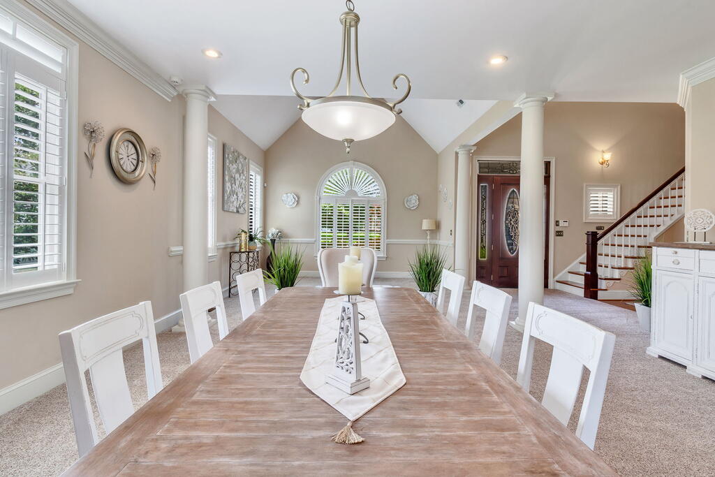 310 Old Point Rd