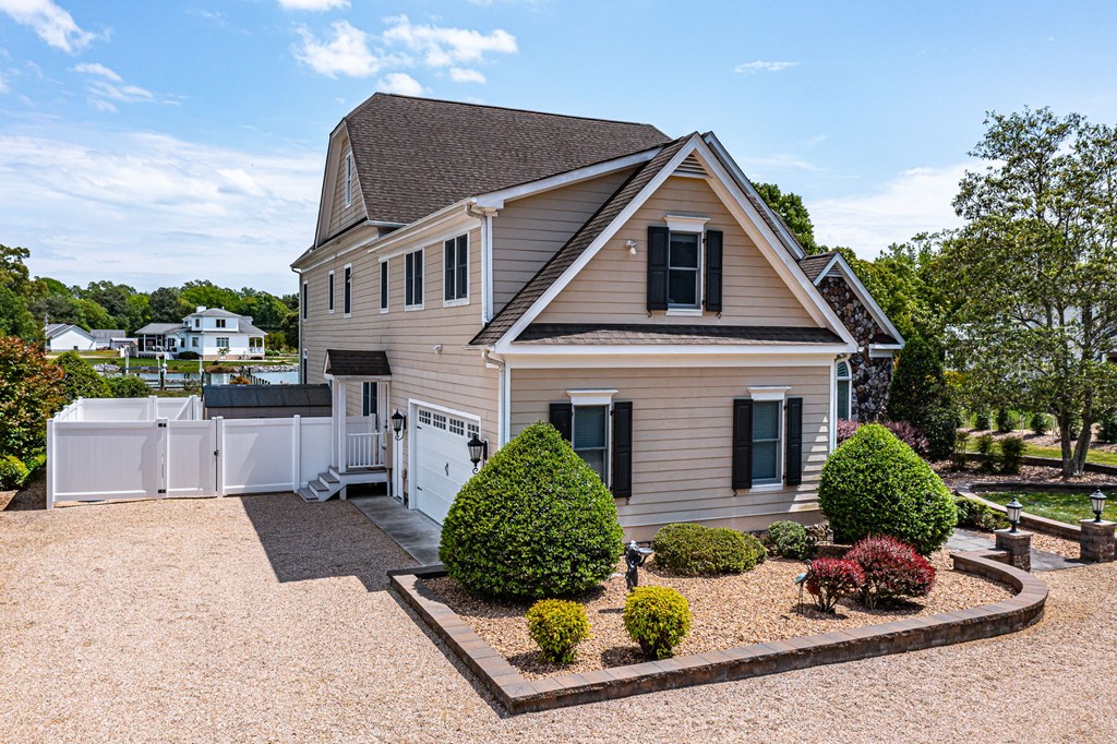 310 Old Point Rd