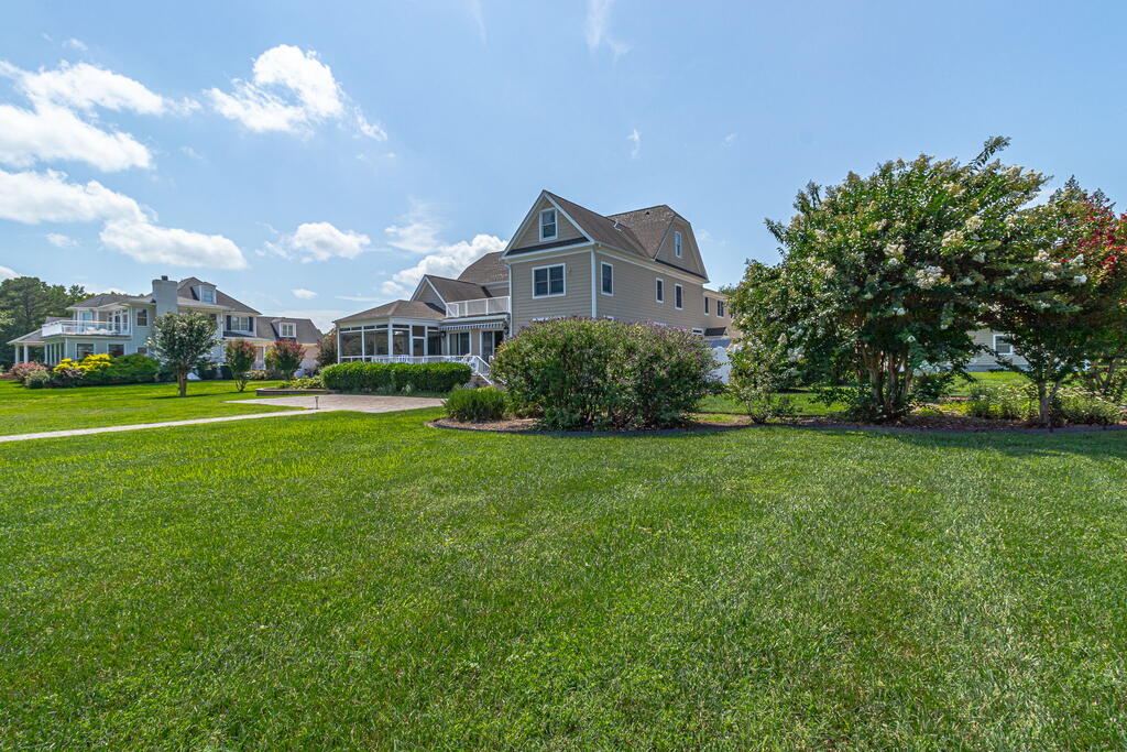 310 Old Point Rd