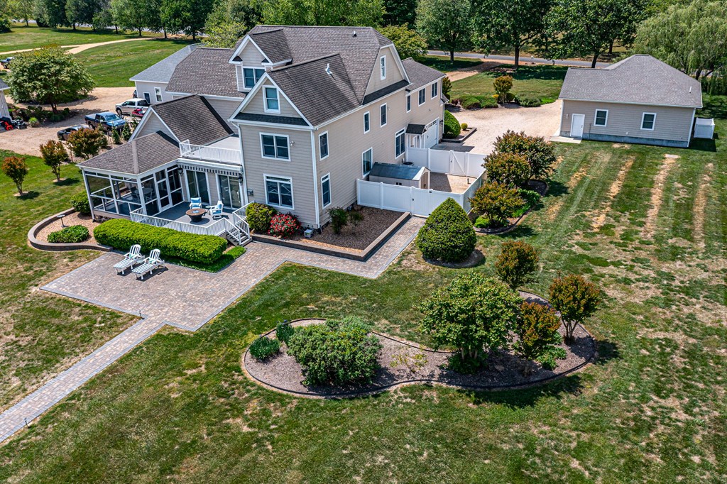 310 Old Point Rd